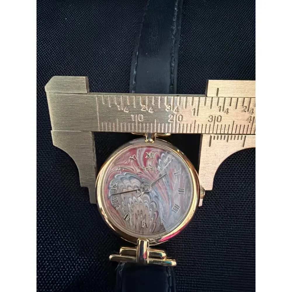 Vintage Women's Fossil Swirl Watch PC-9266 Art-Deco Prism Crystal Model from 90s